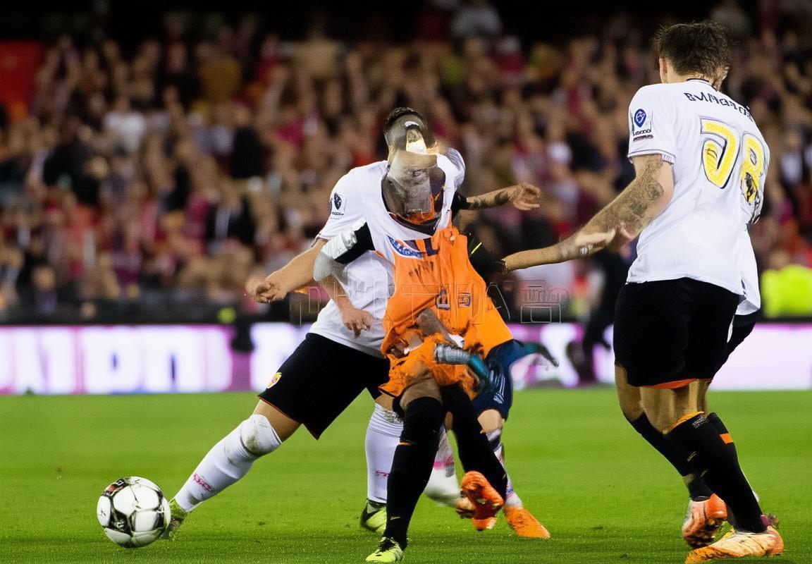 巴伦西亚VS格拉那达：西甲焦点战一触即发，球星对决定胜负(图3)